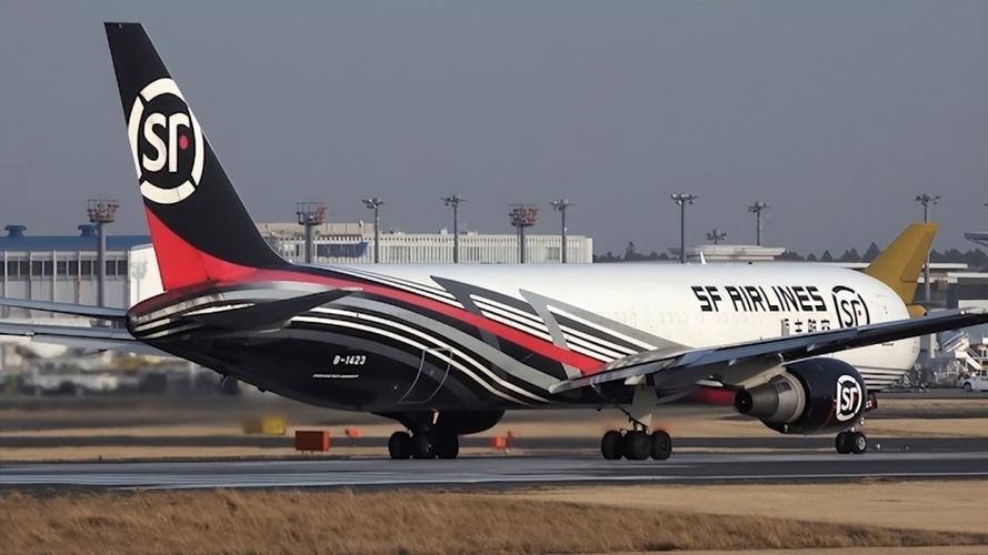 貨運(yùn)飛機(jī)改裝順豐飛機(jī)貨運(yùn)飛機(jī)改裝順豐飛機(jī)多少錢