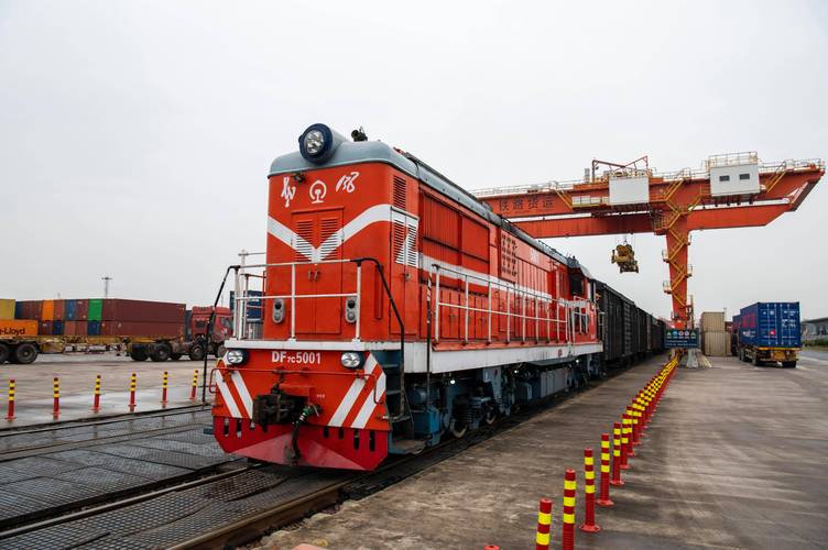 中歐貨運機車中歐貨運機車價格