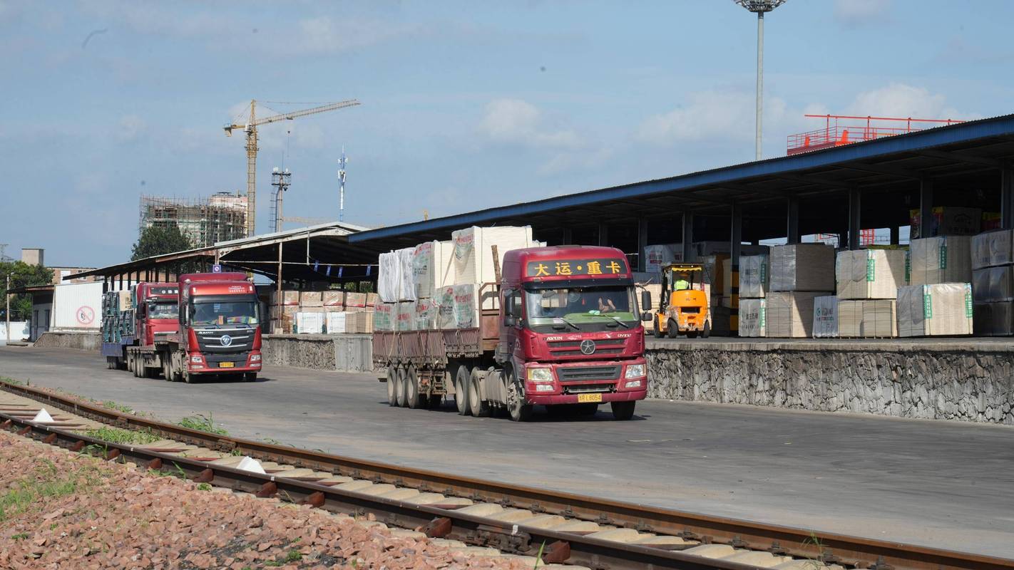 東營鐵路貨運(yùn)東營鐵路貨運(yùn)站