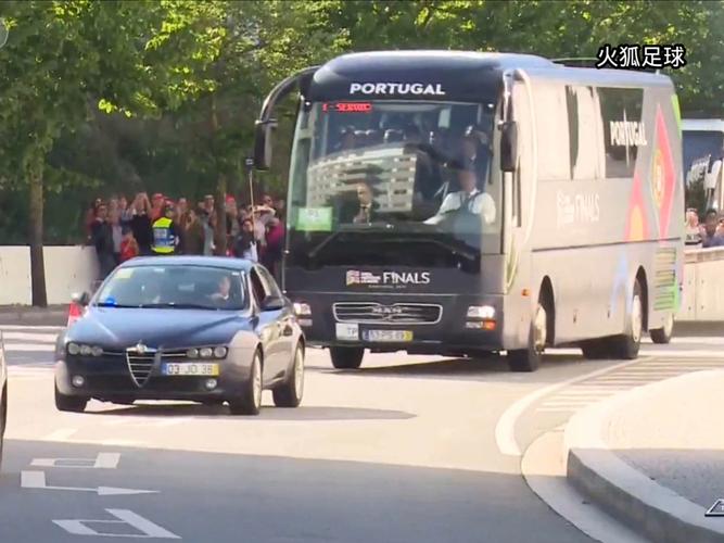 歐美貨運(yùn)大巴歐美貨運(yùn)大巴車圖片